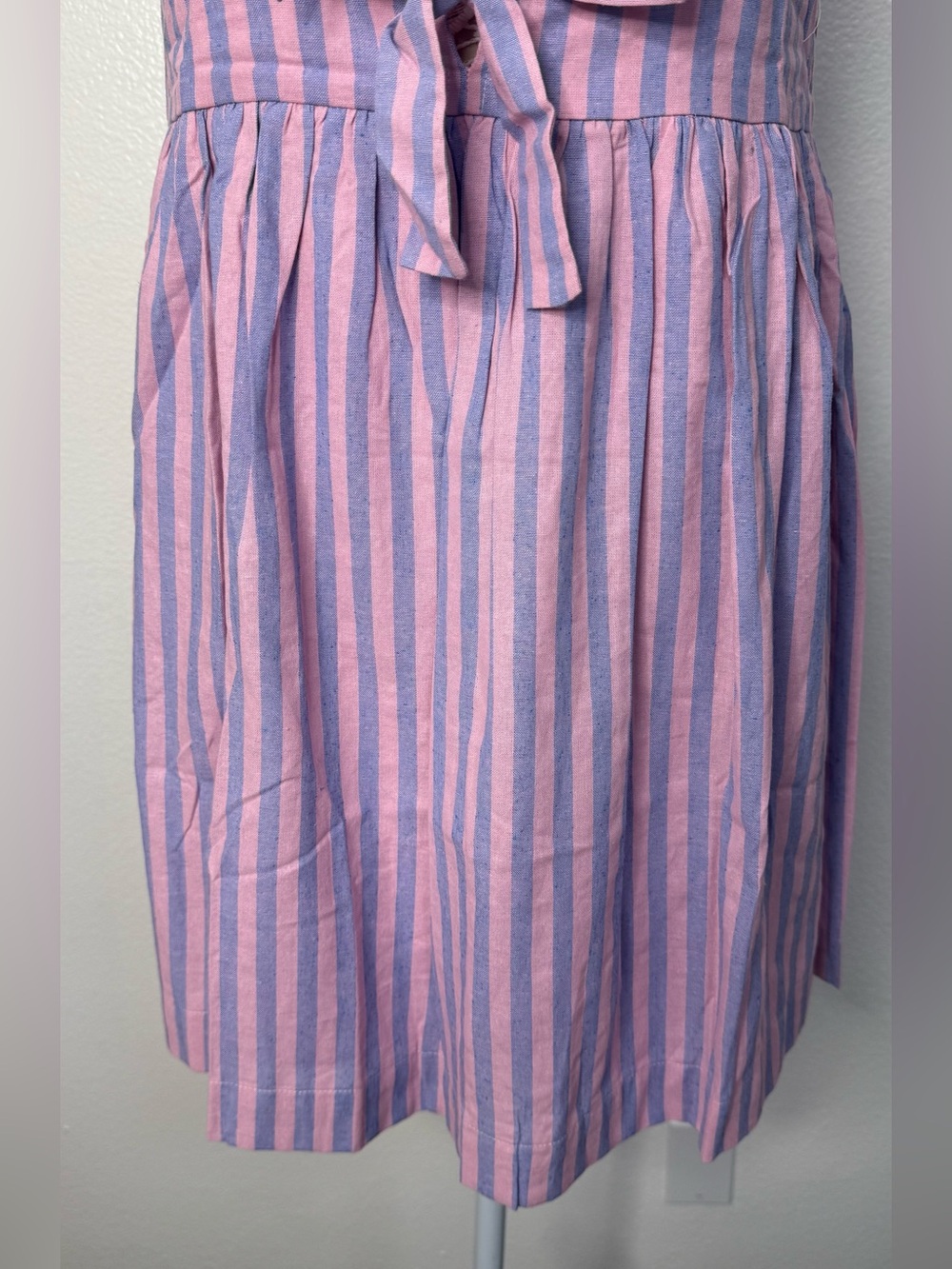 NWT Striped Mini Dress with Bow Detail - Picture 9 of 15